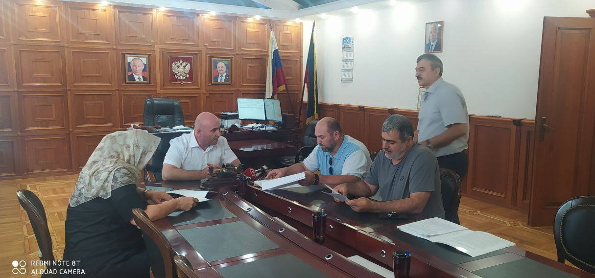 Руководство Даглесхоза встретилось с арендаторами, занимающимися сельским хозяйством на лесных участках